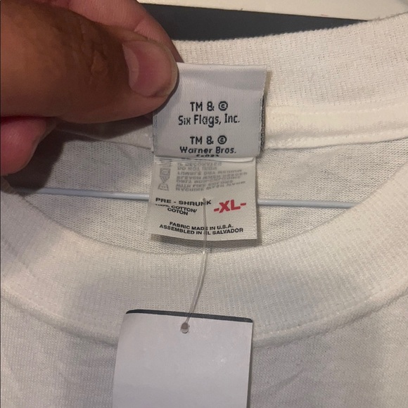 2002 Six Flags Worlds of Adventure T-Shirt - Picture 3 of 8